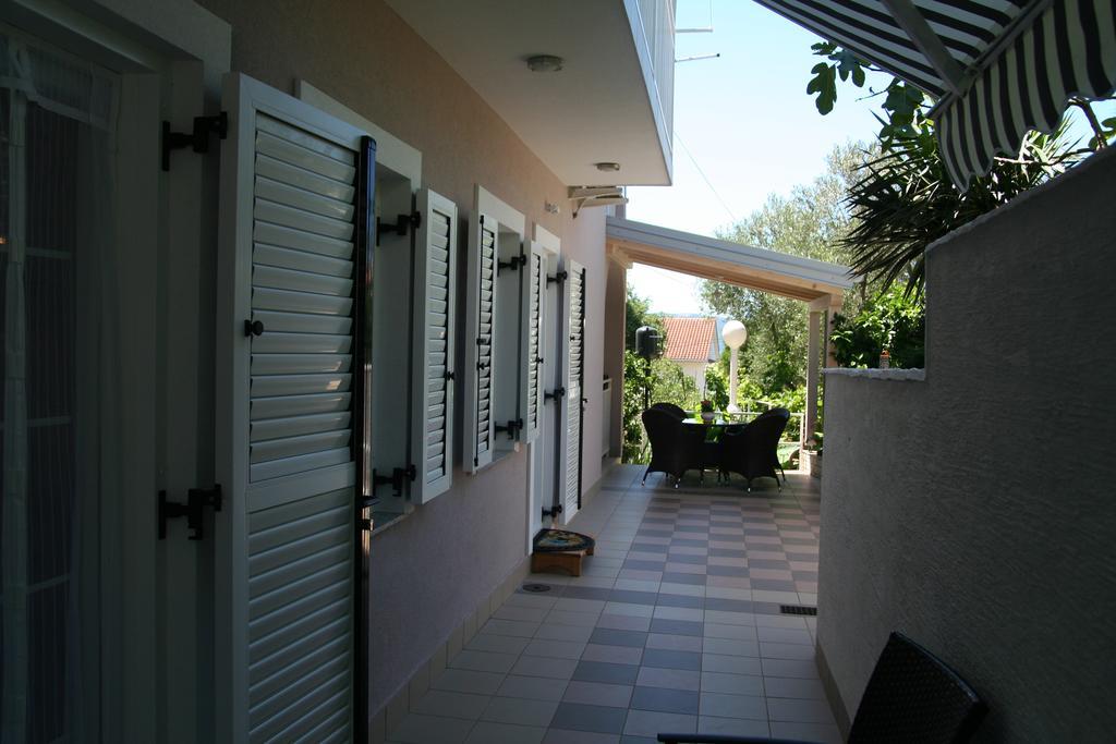 Apartments Soldo ปิเนซิตซี ภายนอก รูปภาพ