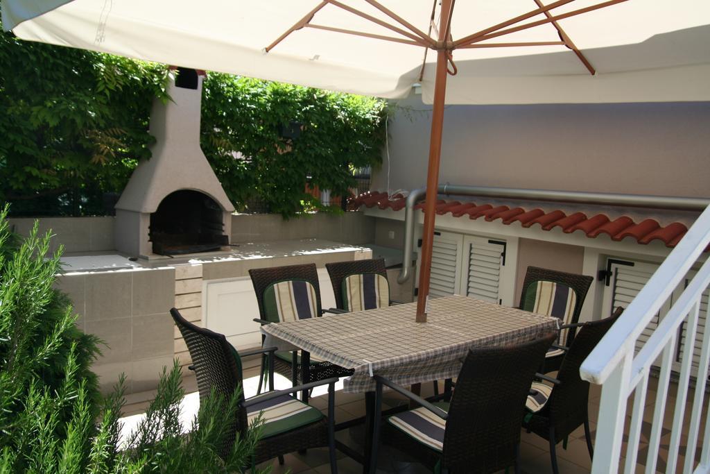 Apartments Soldo ปิเนซิตซี ภายนอก รูปภาพ